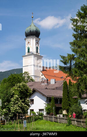 Onion dome of the church Saint Peter and Paul in Oberammergau, Garmisch Partenkirchen, Bavaria, Germany Stock Photo