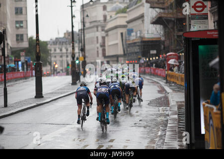 29 July 2017 The Strand London UK Prudential ride the Classique Race the pack of riders going back up the Strand Stock Photo
