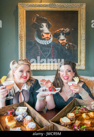 Kyloe launches National Afternoon Tea Week with Gilded Balloon act, 'Mothers Ruin: A Cabaret About Gin’, savouring Kyloe's take on the traditional. Stock Photo