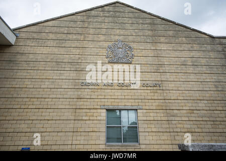 Northampton Crown Court Ladys Lane wall sign and crest with lions sign signs crest lions window outside prison Judge Judges Barrister Barristers Stock Photo