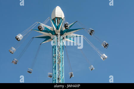 The Starflyer chair ride in Jubilee Gardens, South Bank, Waterloo, London, SE1, UK Stock Photo