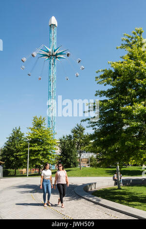 The Starflyer chair ride in Jubilee Gardens, South Bank, Waterloo, London, SE1, UK Stock Photo