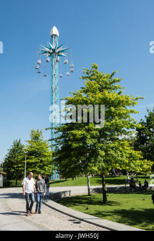 The Starflyer chair ride in Jubilee Gardens, South Bank, Waterloo, London, SE1, UK Stock Photo