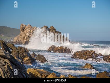 Breaking waves on the coast of the Otter Trail at the Indian Ocean in South Africa Stock Photo