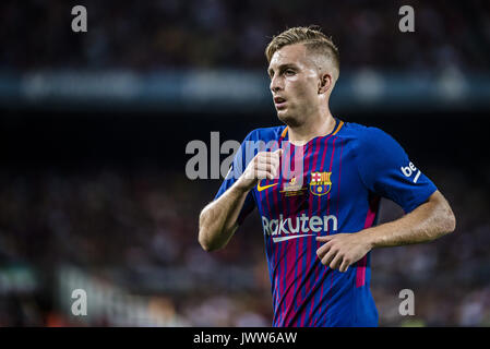 Barcelona, Catalonia, Spain. 13th Aug, 2017. FC Barcelona forward DEULOFEU looks on during the Spanish Super Cup Final 1st leg between FC Barcelona and Real Madrid at the Camp Nou stadium in Barcelona Credit: Matthias Oesterle/ZUMA Wire/Alamy Live News Stock Photo