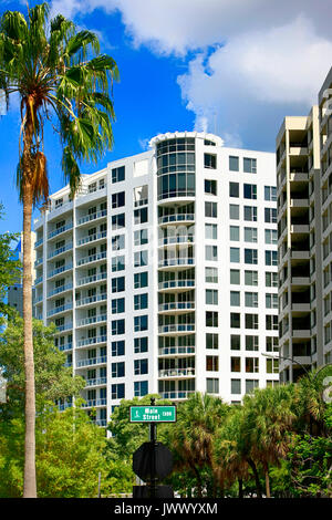 Bay Plaza Condominium on the waterfront in Sarasota FL, USA Stock Photo