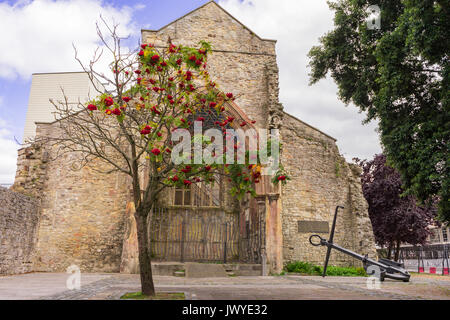 The remains of Holy Rood Church in Southampton city centre, the church was partially destroyed during the Blitz in 1940, Southampton, England, UK Stock Photo