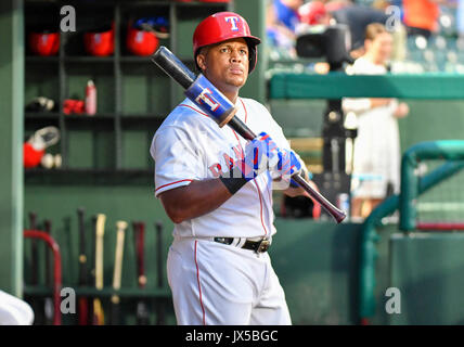 Jul 03, 2017: Texas Rangers third baseman Adrian Beltre #29 drops