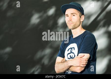 Edinburgh, UK. 15th Aug, 2017. Dave Hook appearing at the Edinburgh International Book Festival Dave Hook is a member of the Hip Hop band Stanley Odd. Credit: Rich Dyson/Alamy Live News Stock Photo