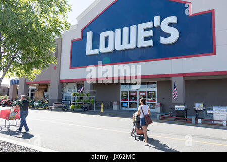Lowe's hardware store, Pasco, Washington State, USA Stock Photo