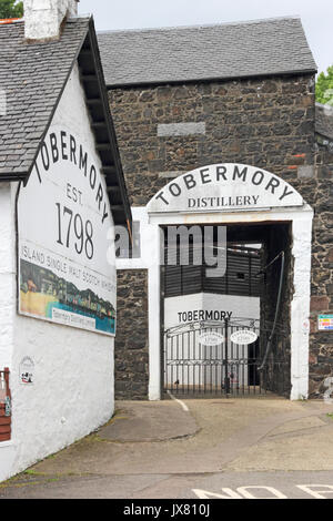 Tobermory Distillery, Tobermory, Isle of Mull, Scotland Stock Photo
