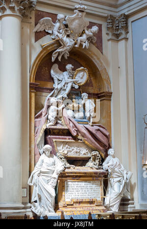 Tumba del rey Fernando VI. Iglesia de Santa Bárbara. Madrid. España Stock Photo