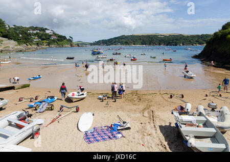 Holidaymakers on the beach at South Sands near Salcombe in Devon Stock Photo