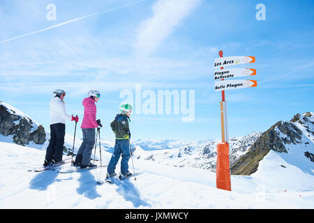 Mother, daughter and son on skiing holiday, Hintertux, Tirol, Austria Stock Photo