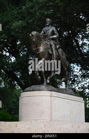 The Robert E. Lee statue in Dallas’s Uptown neighborhood prior to its removal when the City Council voted to place it in storage on September 6, 2017. Stock Photo