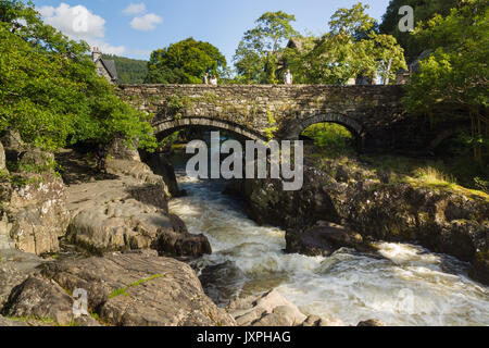 The Pont y Pair Bridge or Bridge of the Cauldron over the River Llugwy dated from 1475 Stock Photo
