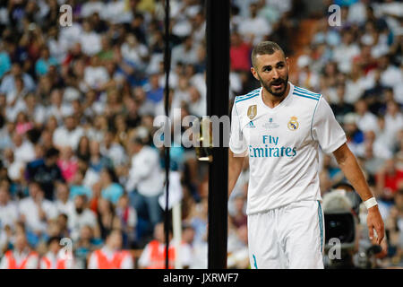 Madrid, Spain. 16th Aug, 2017. Karim Benzema (9) Real Madrid's player. SPANISH SUPER CUP between Real Madrid vs FC Barcelona at the Santiago Bernabeu stadium in Madrid, Spain, August 16, 2017 . Credit: Gtres Información más Comuniación on line,S.L./Alamy Live News Stock Photo
