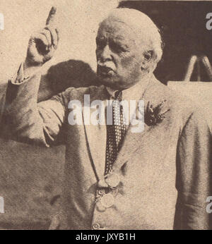 A photograph of British Liberal politician David Lloyd George (Earl of Dwyfor) during a speech in later life Stock Photo