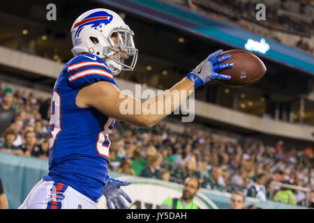 August 17, 2017: Buffalo Bills quarterback Nathan Peterman (2) in action  during the NFL game between the Buffalo Bills and the Philadelphia Eagles  at Lincoln Financial Field in Philadelphia, Pennsylvania. Christopher  Szagola/CSM