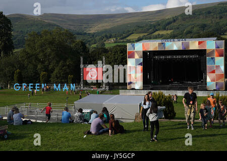 Brecon Beacons, Wales, UK. 17th Aug, 2017. General views on day 1 (Thursday) of the 2017 Green Man Festival in Glanusk Park, Brecon Beacons, Wales. Photo date: Thursday, August 17, 2017. Credit: Roger Garfield/Alamy Live News Stock Photo