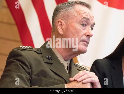 Tokyo, Japan. 18th Aug, 2017. U.S. Chairman of the Joint Chiefs Gen. Joseph Dunford during a meeting with Japanese Prime Minister Shinzo Abe, at the Kantei Official Residence August 18, 2017 in Tokyo, Japan. Dunford is in Japan to meet with Japanese leaders and to discuss defusing the situation in North Korea. Credit: Planetpix/Alamy Live News Stock Photo