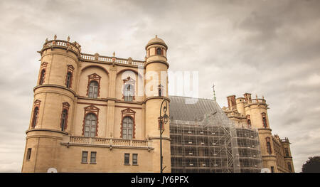 SAINT GERMAIN EN LAY, FRANCE - July 12, 2017 : Detail of the architecture of the Renaissance castle of Saint Germain en Lay, former residence of the k Stock Photo