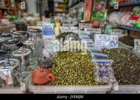 Various green tea leaves for sale in Chinatown markets, Bangkok, Thailand Stock Photo