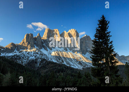 The group of Odle and its peaks at sunrise.  St. Magdalena Funes Valley South Tyrol Dolomites Italy Europe Stock Photo