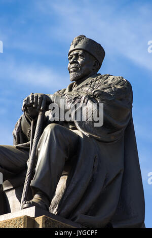 Jomo Kenyatta statue City Square Nairobi Kenya Africa Stock Photo ...