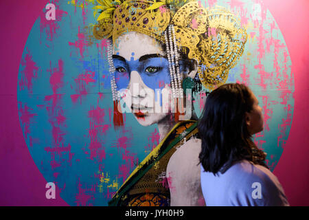 Berlin, Germany. 19th Aug, 2017. The artwork 'Geisha' by artist Findac in the proudction office of Urban Nation during the 'Long night of the musuems' in Berlin, Germany, 19 August 2017. Photo: Gregor Fischer/dpa/Alamy Live News Stock Photo