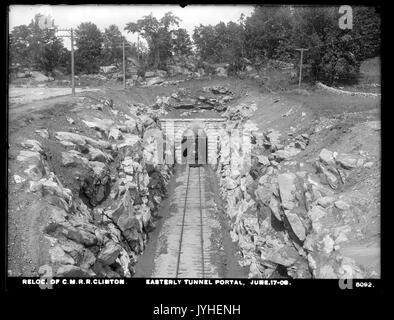 1903 06 17 Central Massachusetts Railroad East Tunnel Portal Clinton MA Stock Photo
