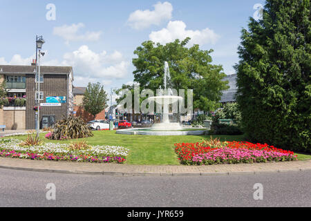 Turners Hill Fountain, Turners Hill, Cheshunt, Hertfordshire, England, United Kingdom Stock Photo