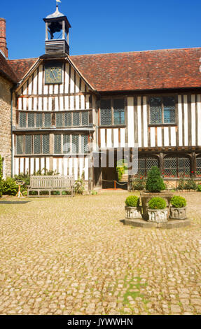Igtham Mote, Manor House, Court Yard, Sevenoaks, Kent, England, Europe, Stock Photo