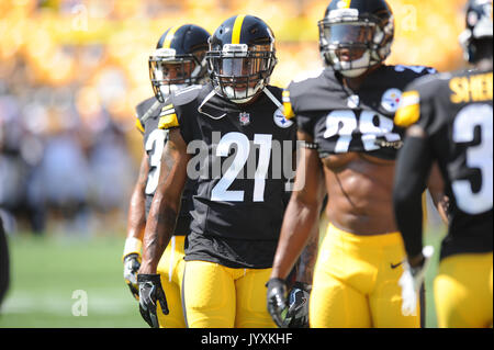 Pittsburgh, USA. 20th Aug, 2017. David Johnson #82 during the Atlanta  Falcons vs Pittsburgh Steelers game at Heinz Field in Pittsburgh, PA.  Credit: Cal Sport Media/Alamy Live News Stock Photo - Alamy