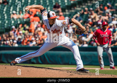 Baltimore, USA. 20th Aug, 2017. Baltimore Orioles relief pitcher Darren O'Day (56) pitches during MLB game between Los Angeles Angels and Baltimore Orioles at Oriole Park at Camden Yards in Baltimore, Maryland. Credit: Cal Sport Media/Alamy Live News Stock Photo