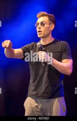 Comedian Lee Nelson at Hylands Park,Chelmsford,Essex on Sunday,August 20th at this years V Festival. Stock Photo