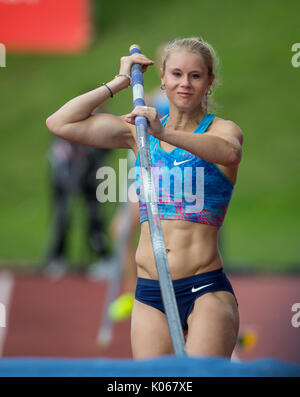 Birmingham, UK. 20th Aug, 2017. Michaela MEIJER of Sweden warms up in the Pole Vault during the Muller Grand Prix Birmingham Athletics at Alexandra Stadium, Birmingham, England on 20 August 2017. Photo by Andy Rowland. Credit: Andrew Rowland/Alamy Live News Stock Photo