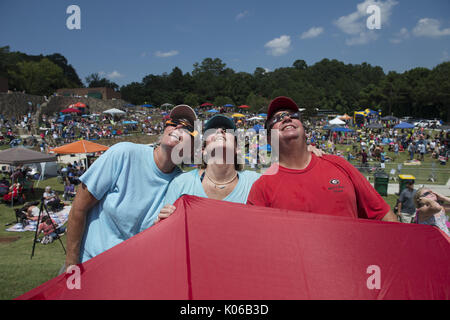 Woodstock, GA, USA. 21st Aug, 2017. Crowd of hundreds gather in north ...