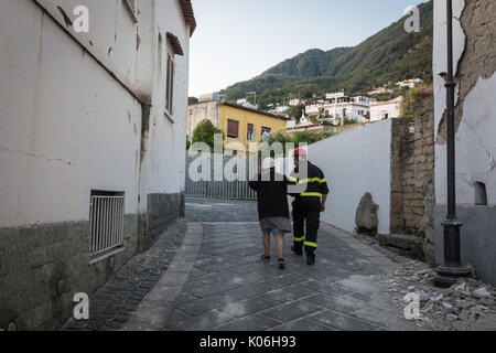 Casamicciola, Italy. 22nd Aug, 2017. A magnitude 3.6 earthquake knock was heard in Ischia late in the day on August 21st. Several collapses, including a palace and a church, numerous wounded. From the rubble between 21 and 22 August, three young brothers were taken live. Two victims found out. (Italy, Ischia, Casamicciola, August 22, 2017) Credit: Independent Photo Agency Srl/Alamy Live News Stock Photo