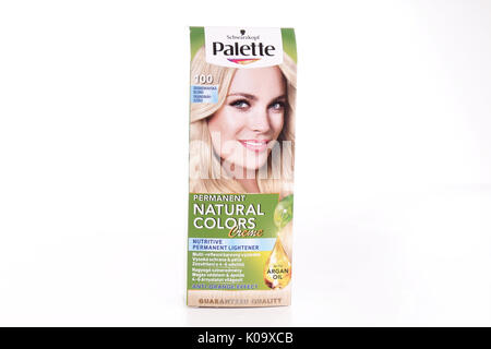 Palette Permanent Natural Colors Blond Hair Dye On Isolated White