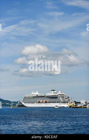 Tourist boat standing in Bergen on a sunny day. Stock Photo