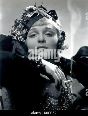 NANA, Anna Sten, 1934 Stock Photo - Alamy