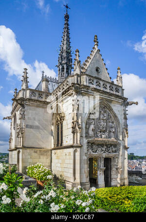 France, Centre-Val de Loire, Amboise, the Chapel of Saint-Hubert at the Royal Castle Château d'Amboise is the burial site of Leonardo da Vinci Stock Photo