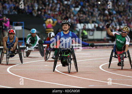 Raymond MARTIN of the USA wins gold in the Men's 100 m T52 Final at the World Para Championships in London 2017 Stock Photo