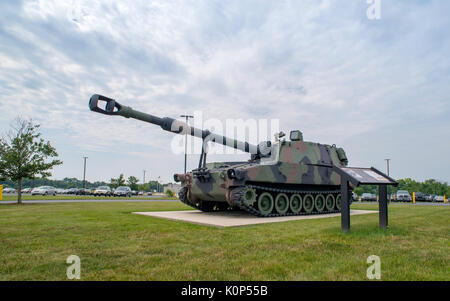 M109 Medium Howitzer - Used In WW2 At The US Army Heritage And Education Center Carlisle, PA Stock Photo