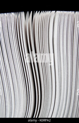 Open pages Pages of a book with fan effect Stock Photo - Alamy
