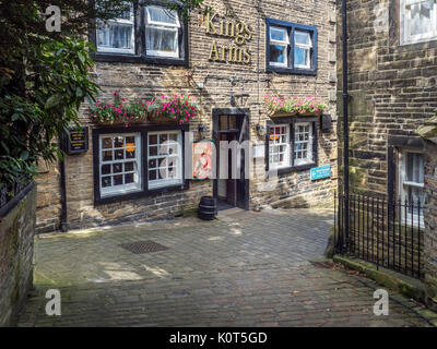 The Kings Arms Pub in an Alleyway at Haworth West Yorkshire England Stock Photo