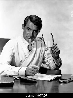 CARY GRANT EVERY GIRL SHOULD BE MARRIED (1948) Stock Photo