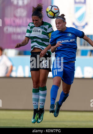 Budapest, Hungary. 25th August, 2017. Fatima Pinto #13 of Sporting CP battles for the ball in the air with Dora Papp #11 of MTK Hungaria FC during the UEFA Women's Champions League Qualifying match between Sporting CP and MTK Hungaria FC at Nandor Hidegkuti Stadium on August 25, 2017 in Budapest, Hungary. Credit: Laszlo Szirtesi/17�Թ����� Live News Stock Photo
