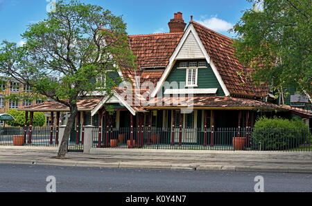 57 Frome street, Moree, nsw, former doctors surgery and gentlemens club built in 1905 Stock Photo